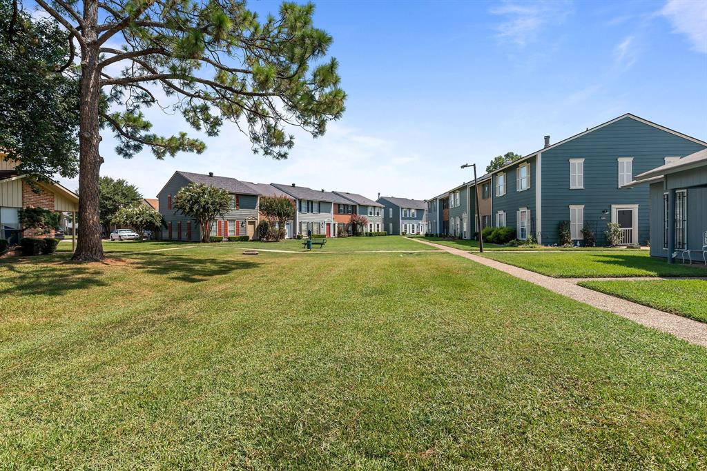 10119 Carlsbad Drive