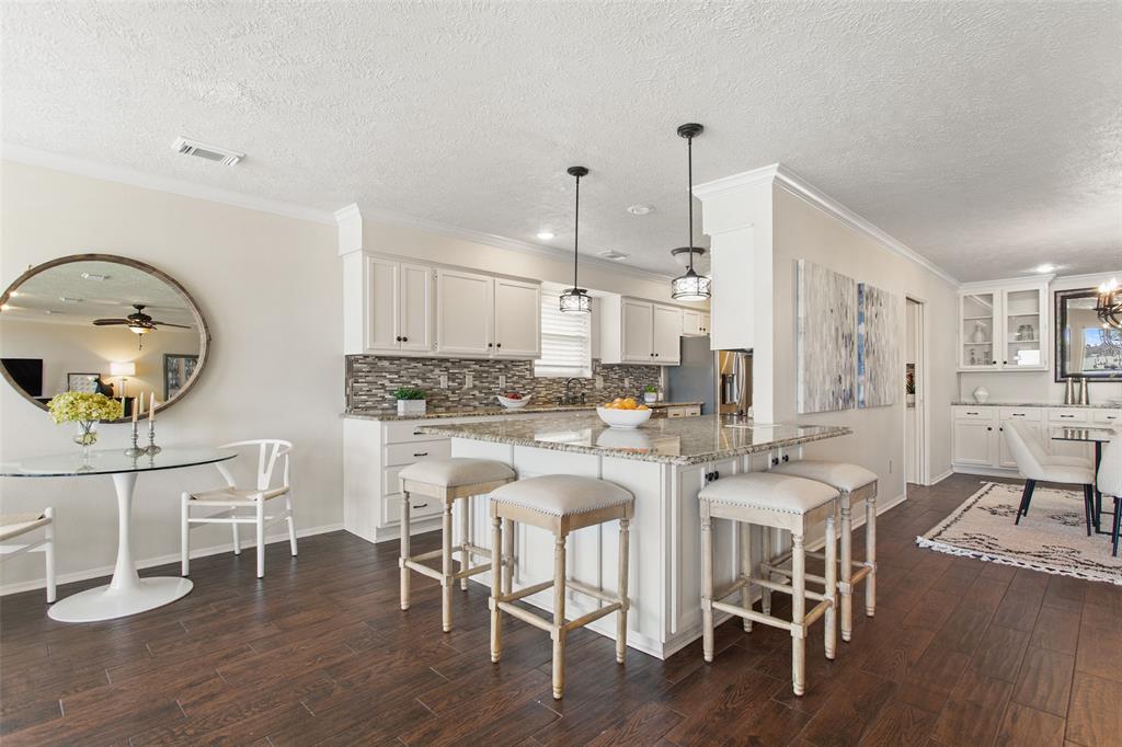 Diamond Head Bay Inc - Residential