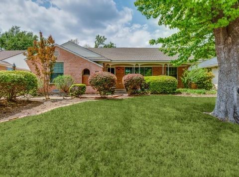 Photo of 6225 Berryhill Street, Dallas, TX 75231 (MLS # 21098759) Photo of 6225 Berryhill Street, Dallas, TX 75231 (MLS # 21098759)