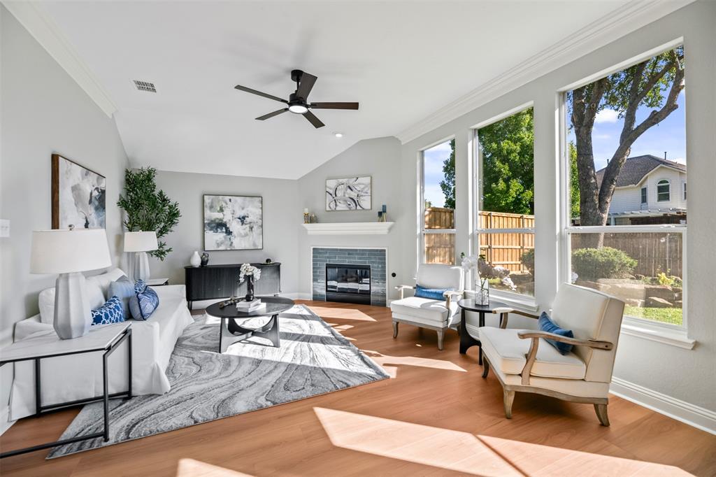 2129 Wallbrook Drive