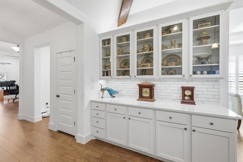 Tiny photo for 912 Hacienda Drive, Mansfield, TX 76063 (MLS # 21101680)