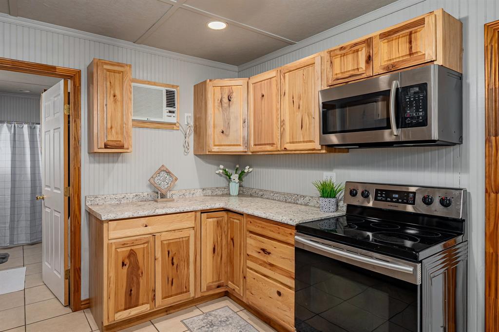 Ht Chenweth Surv Abs No 167 - Residential