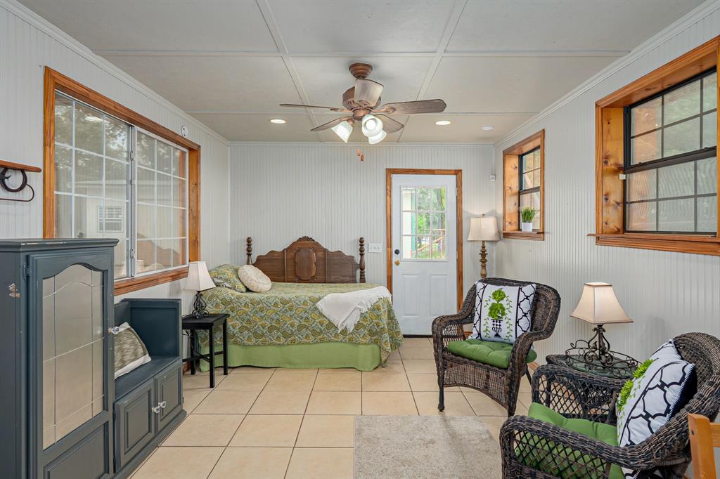 Ht Chenweth Surv Abs No 167 - Residential