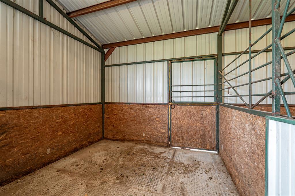 Ht Chenweth Surv Abs No 167 - Residential