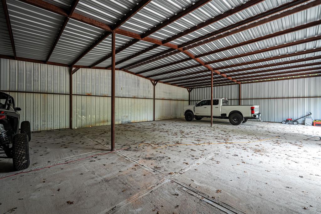 Ht Chenweth Surv Abs No 167 - Residential