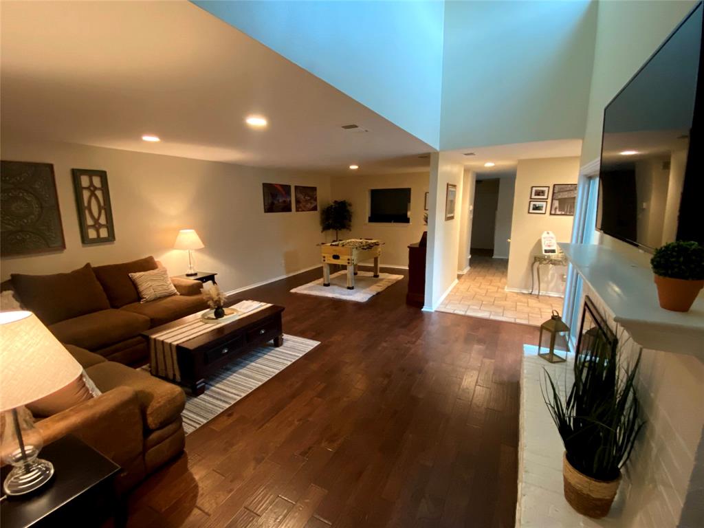 Monticello Park - Residential Lease