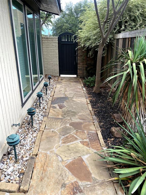 Monticello Park - Residential Lease