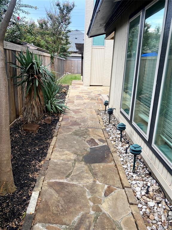 Monticello Park - Residential Lease