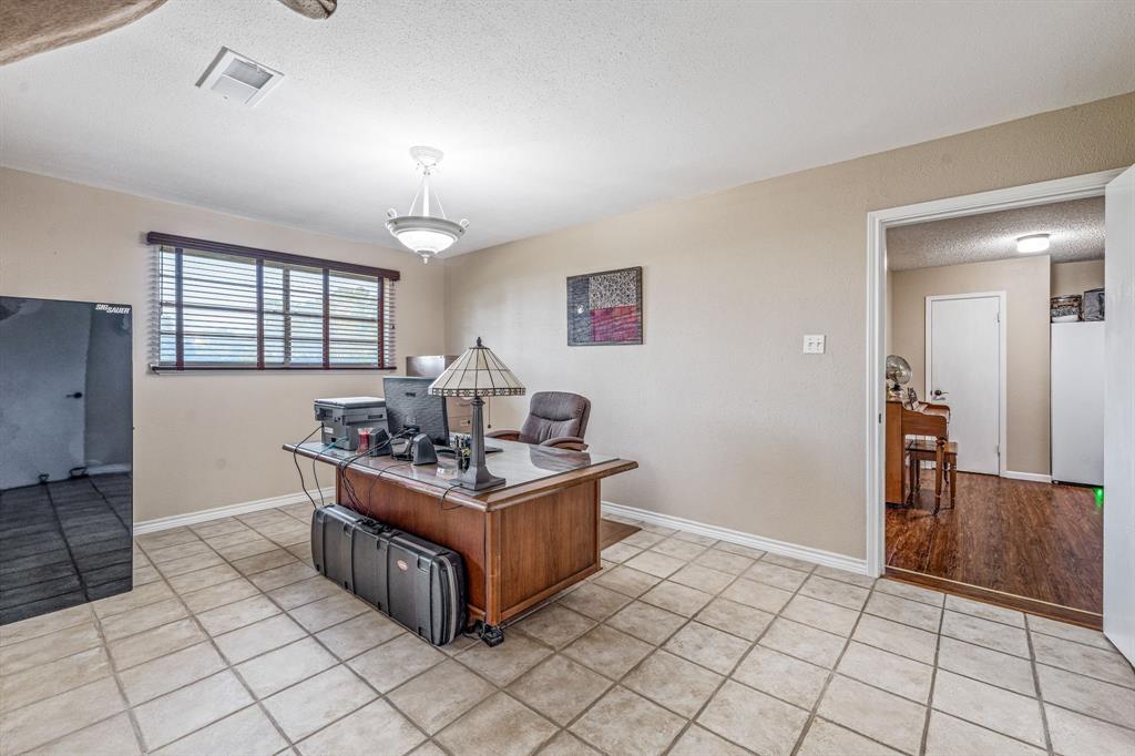 Sandy Oaks - Residential