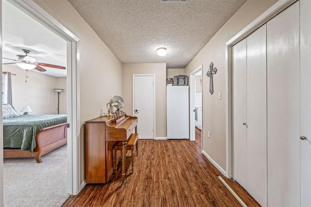 Sandy Oaks - Residential