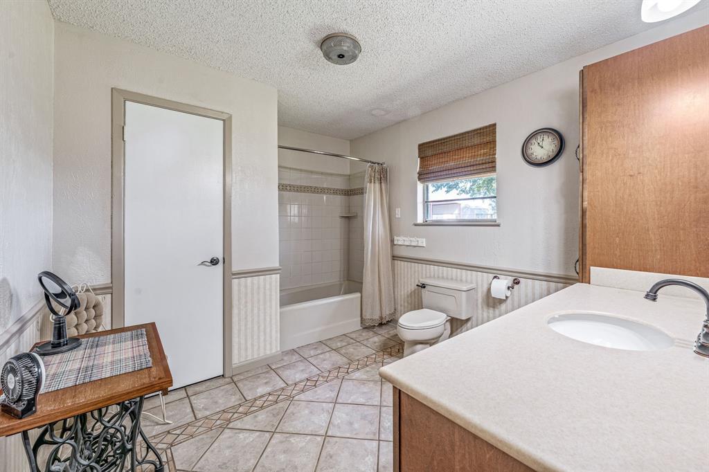 Sandy Oaks - Residential