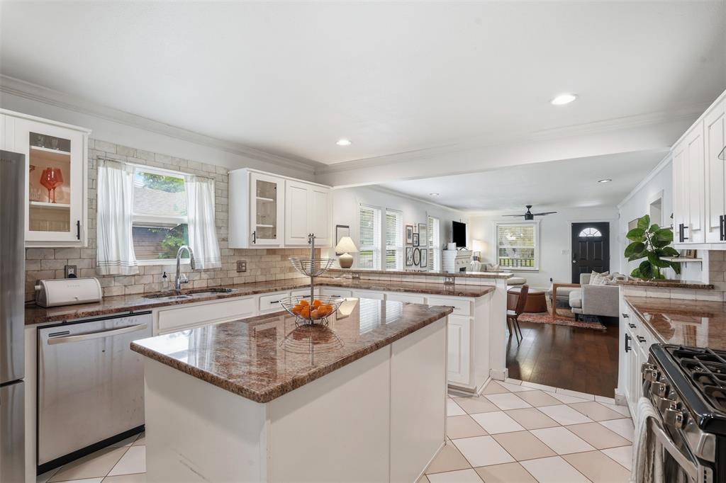 Chamberlain Arlington Heights 1st - Residential