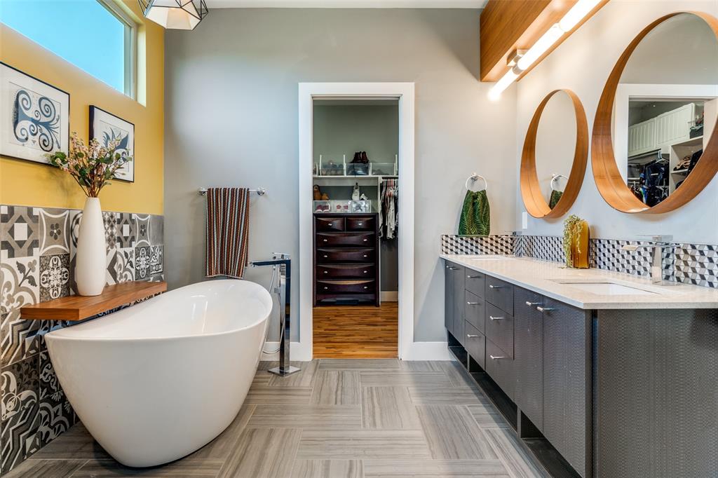 Casa Linda Forest - Residential