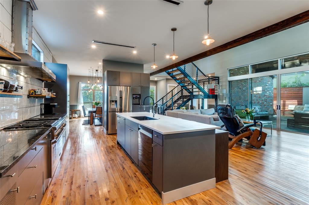 Casa Linda Forest - Residential