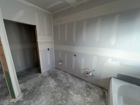 Tiny photo for 561 Waterford Park Boulevard, Weatherford, TX 76087 (MLS # 21132635)