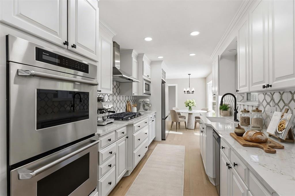 2109 Heather Hill Lane