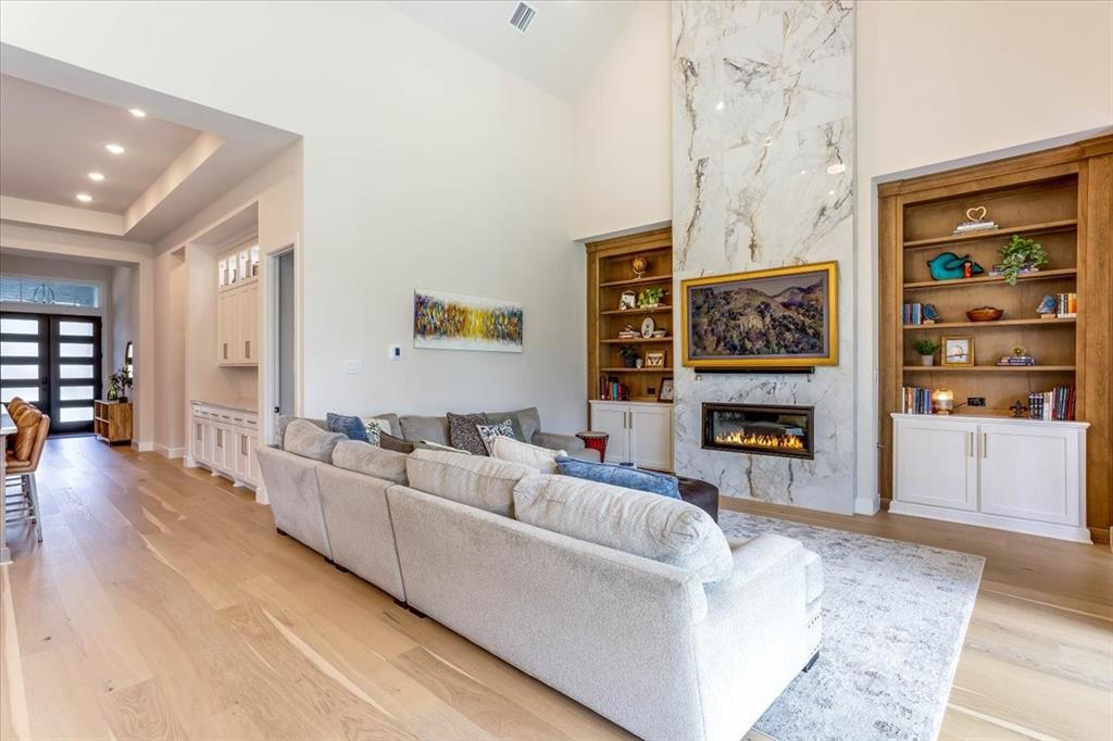 2208 Sarah Drive