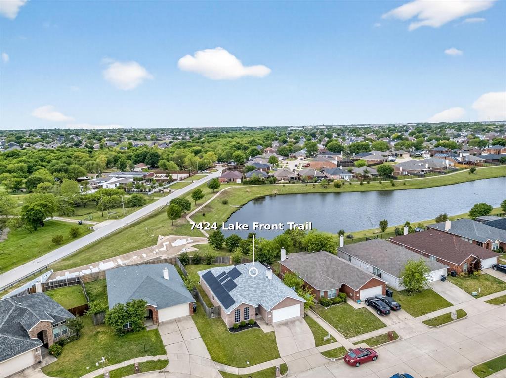 7424 Lake Front Trail