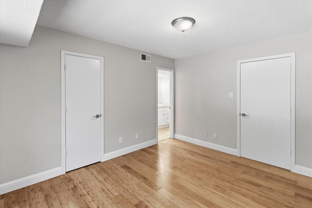 Willow Lane Condo - Residential