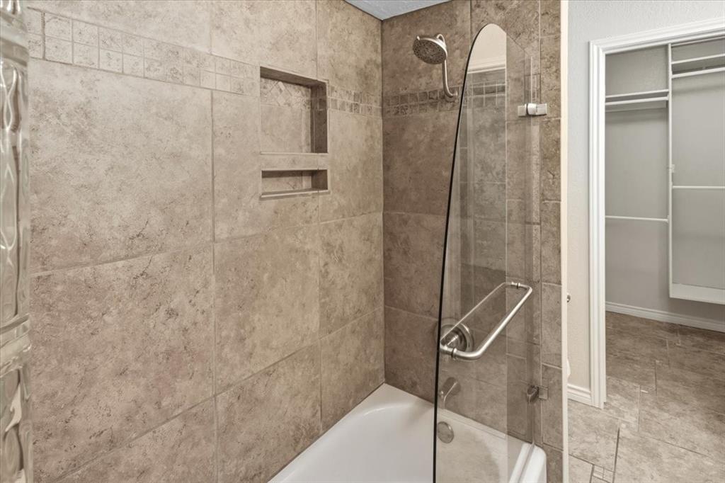 Willow Lane Condo - Residential