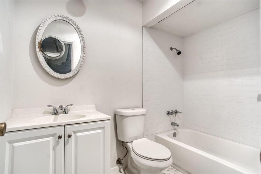 Colony 22 - Residential Lease