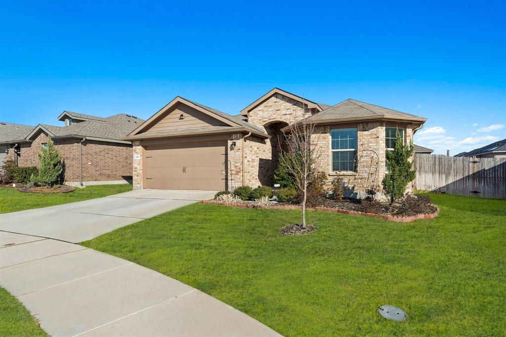 WATERSBEND SOUTH - Residential