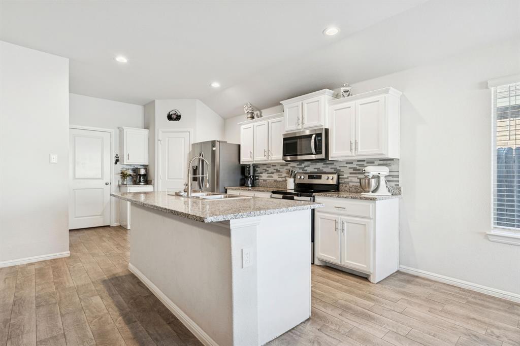 WATERSBEND SOUTH - Residential