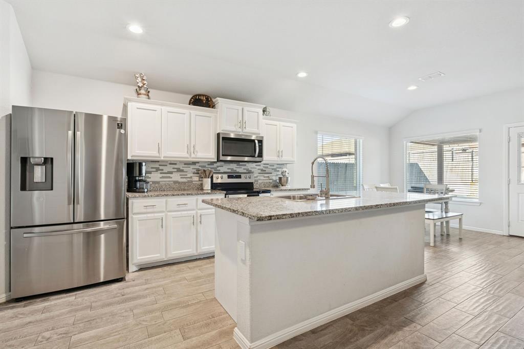 WATERSBEND SOUTH - Residential