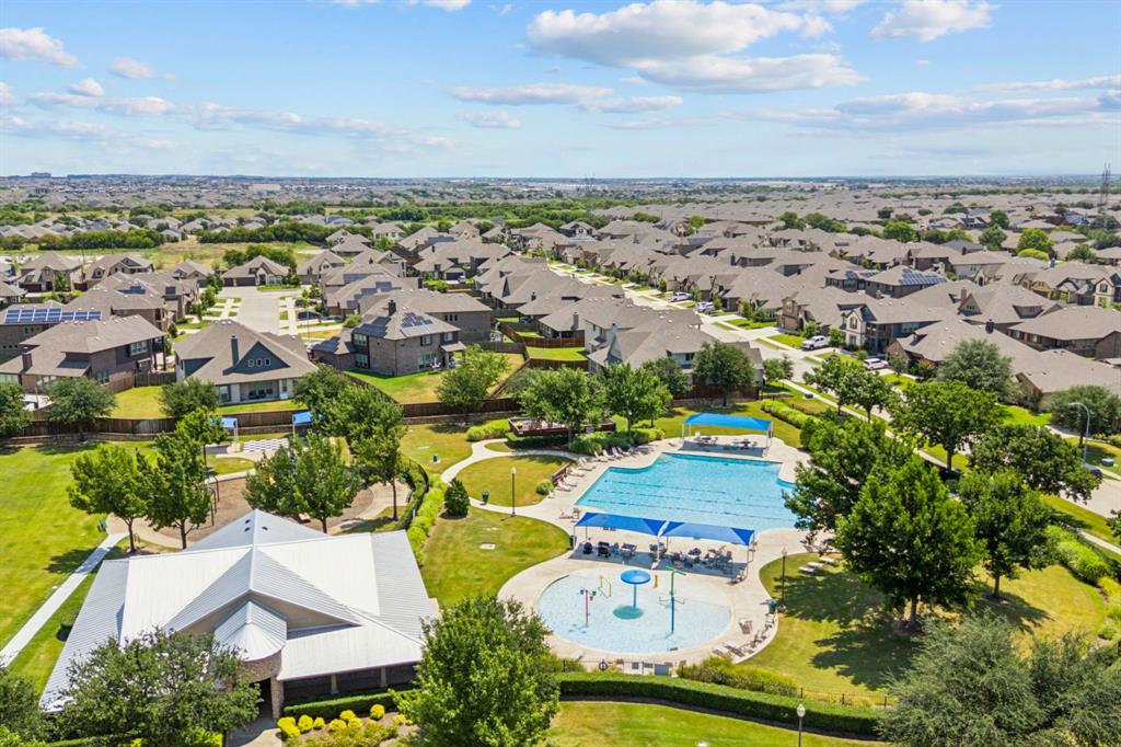 WATERSBEND SOUTH - Residential