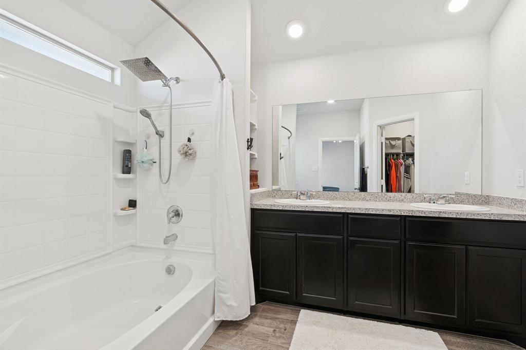 WATERSBEND SOUTH - Residential