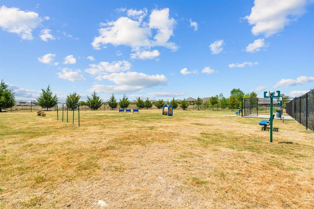 WATERSBEND SOUTH - Residential