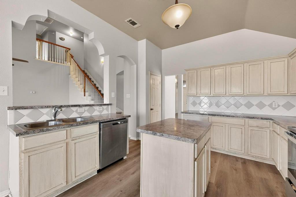 La Vista Estate Ph 1 - Residential