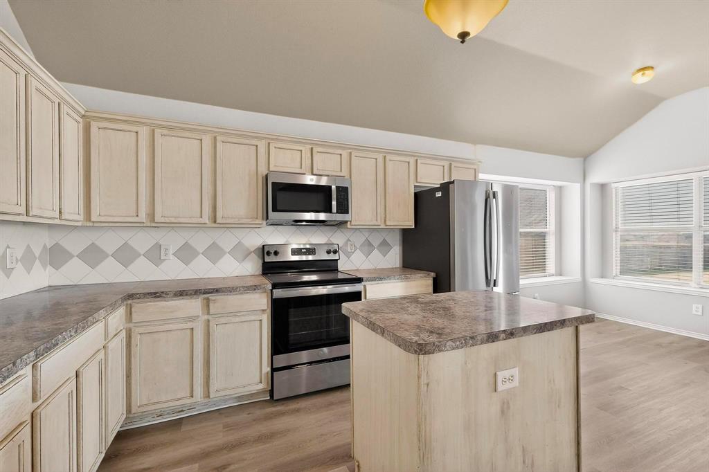 La Vista Estate Ph 1 - Residential