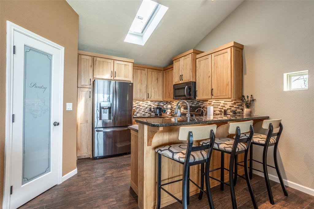 Moss Lake Estate - Residential