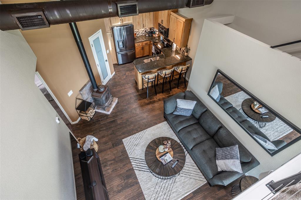 Moss Lake Estate - Residential