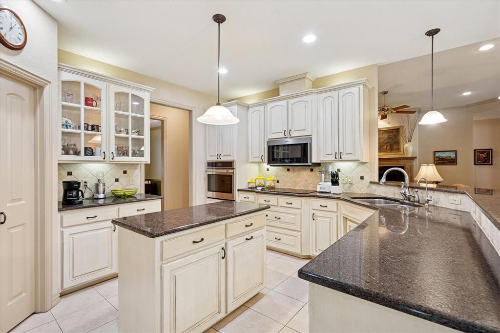 Lake Hills Estates Sec 03 - Residential