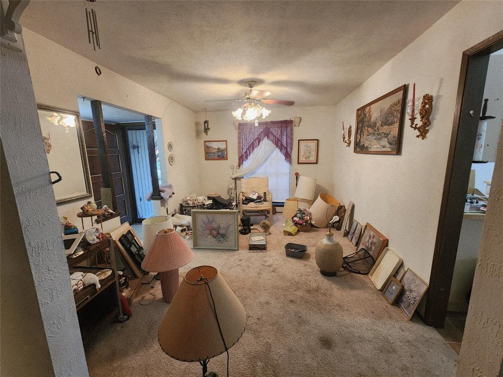 5705 Kerry Lane