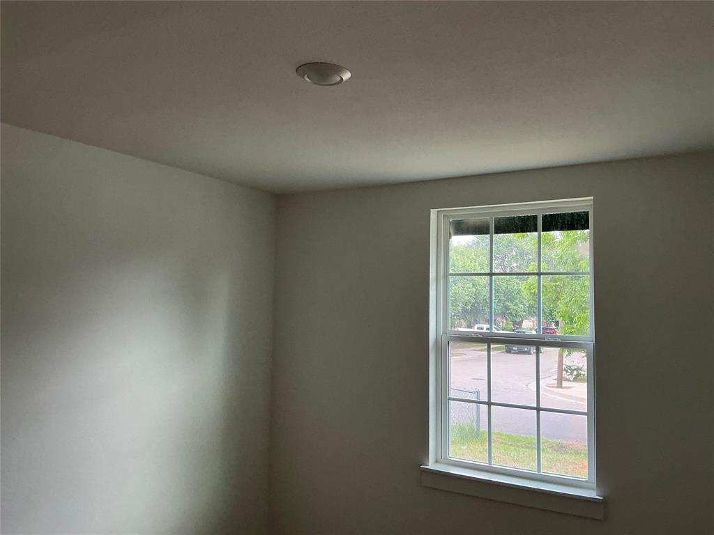 ROLLING CREEK 1ST INST - Residential