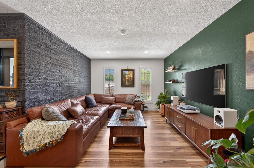 Meadowbrook East Add - Residential