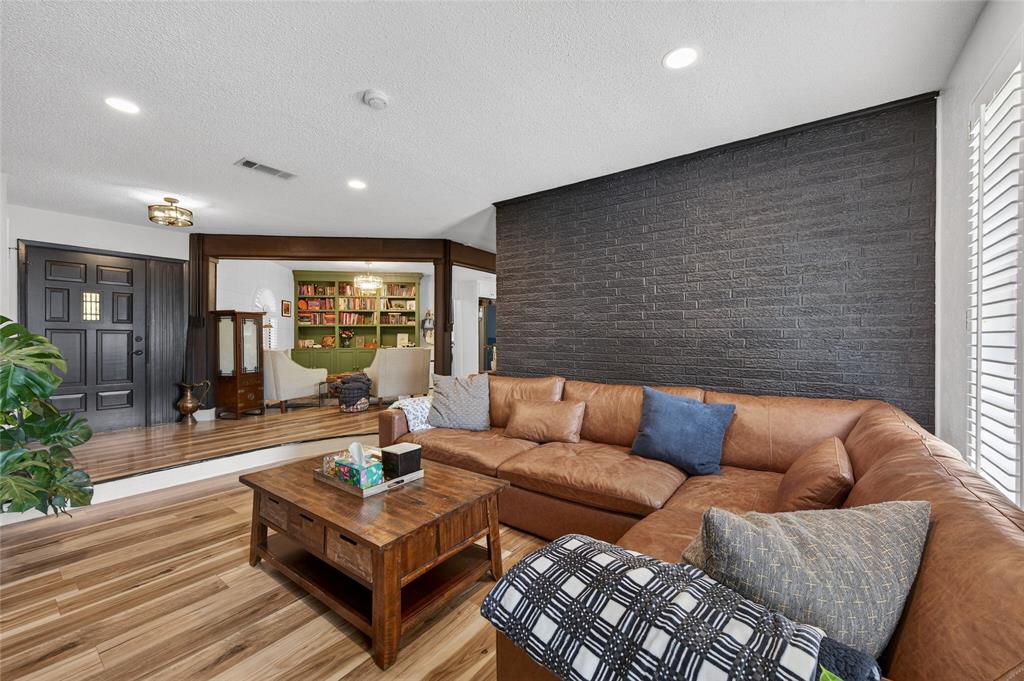 Meadowbrook East Add - Residential