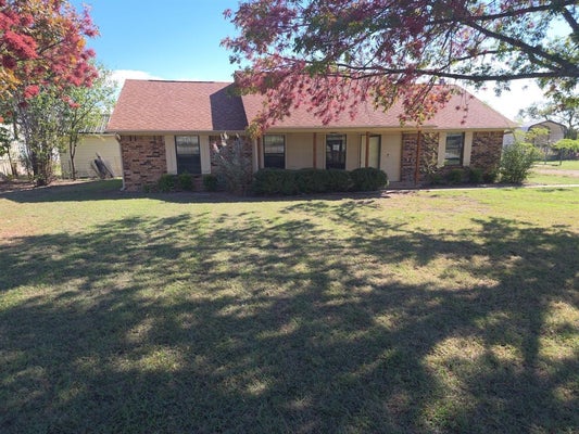 1117 BRADLEY DR, AZLE, TX 76020 - Image cc13354f3317b842e2f69cb81bd9ec86/773694935