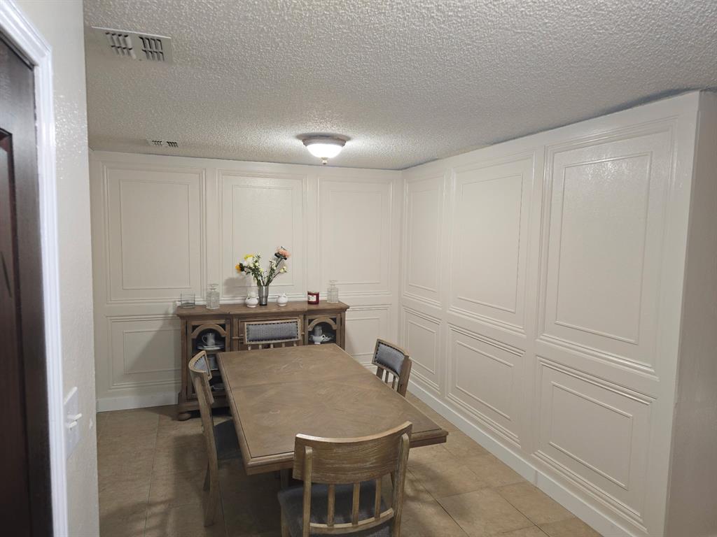 3813 Summer Hill Drive