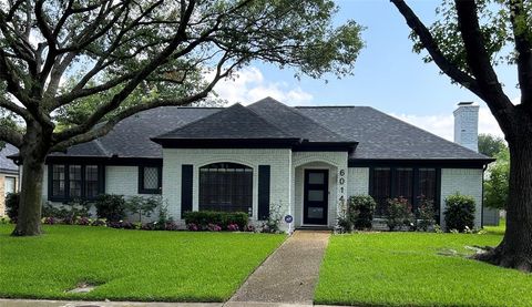 Photo of 6014 Daven Oaks Drive, Dallas, TX 75248 (MLS # 21308335)