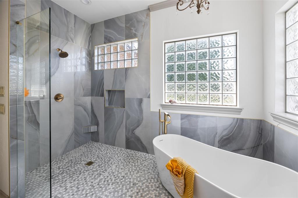 Wyndemere II - Residential