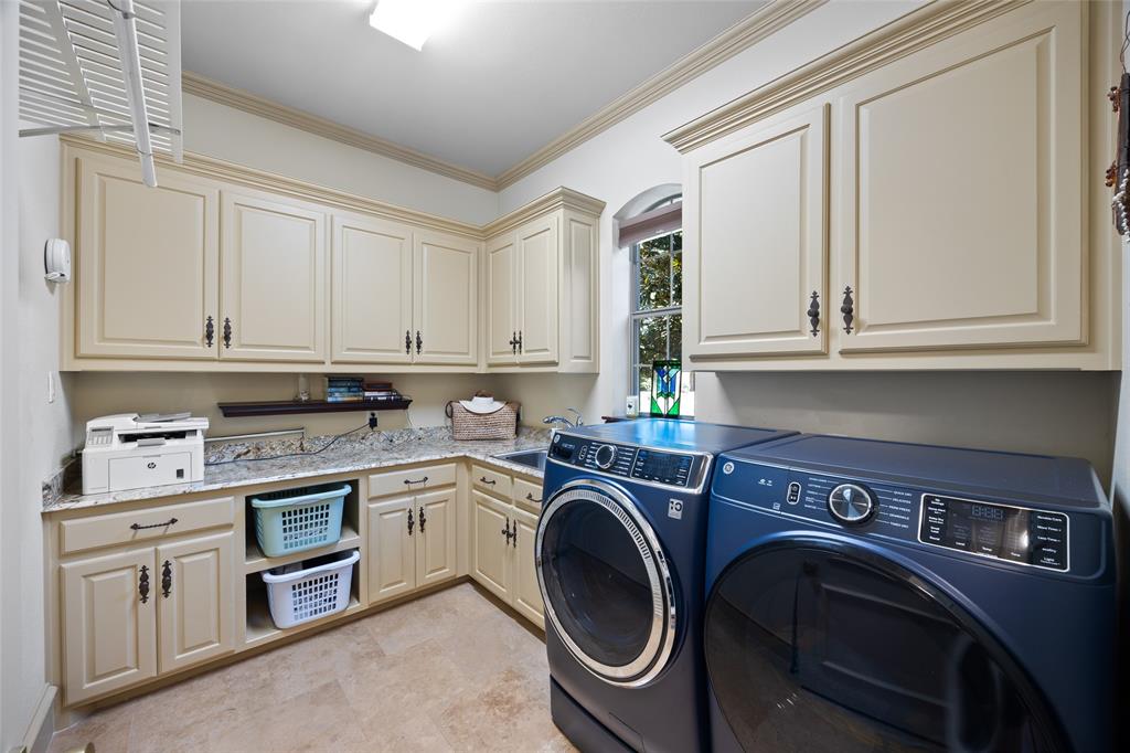 Wyndemere II - Residential