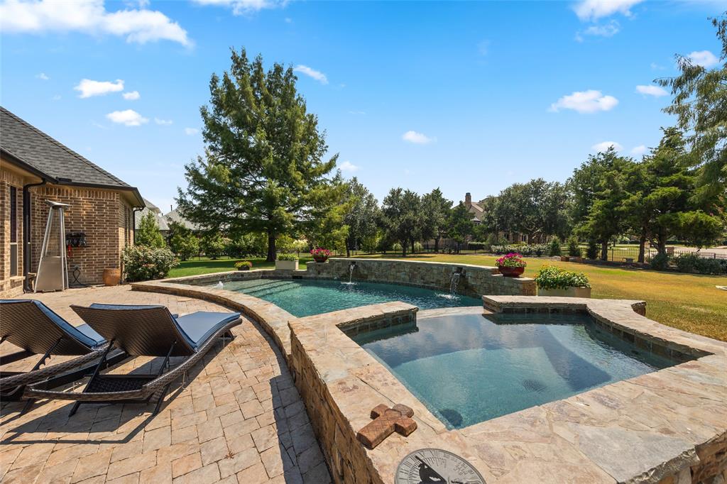 Wyndemere II - Residential