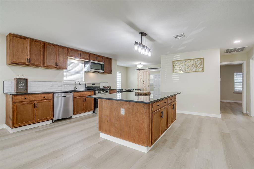 Jones Oakview Add - Residential