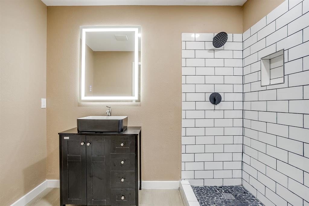 Jones Oakview Add - Residential