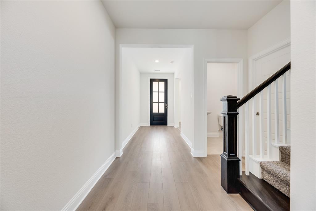 3113 Arthurdale Street