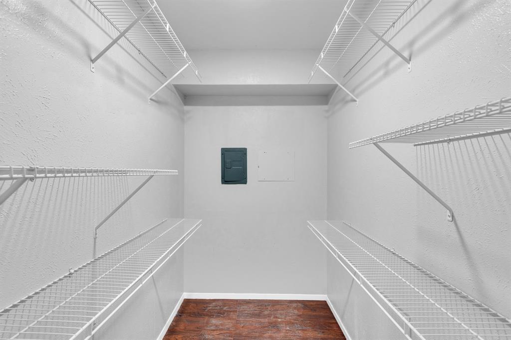 Danbury Condo - Residential Lease